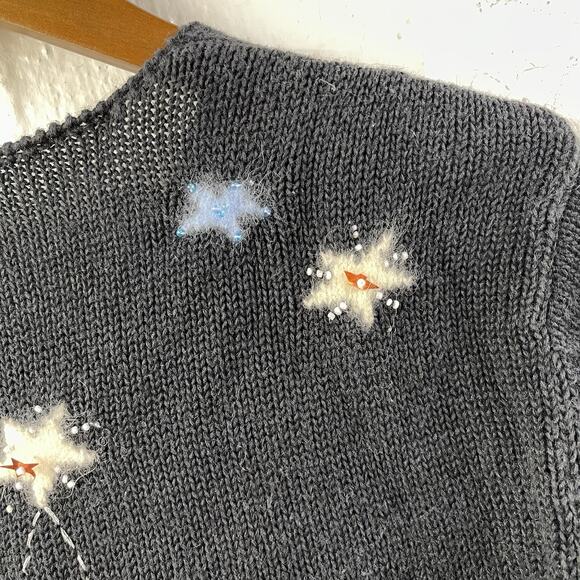 Not So Ugly Christmas Sweater Northern Isles M Colorful Around The World Santa - Picture 9 of 12